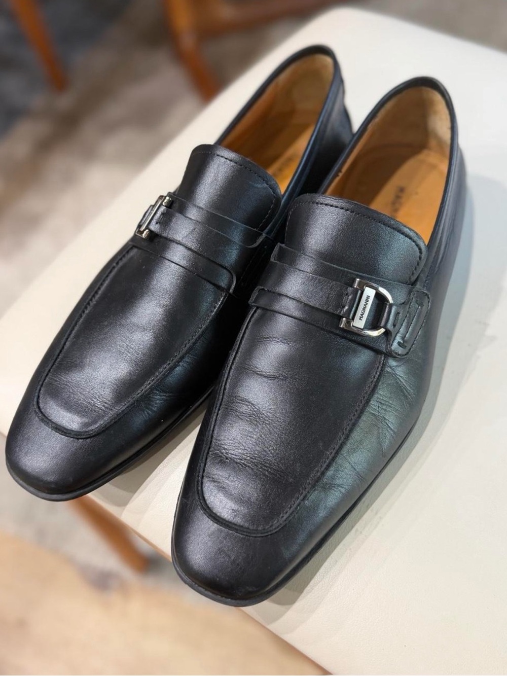 Magnanni Black Leather Slip-On Bit Loafers - Picture 2 of 7